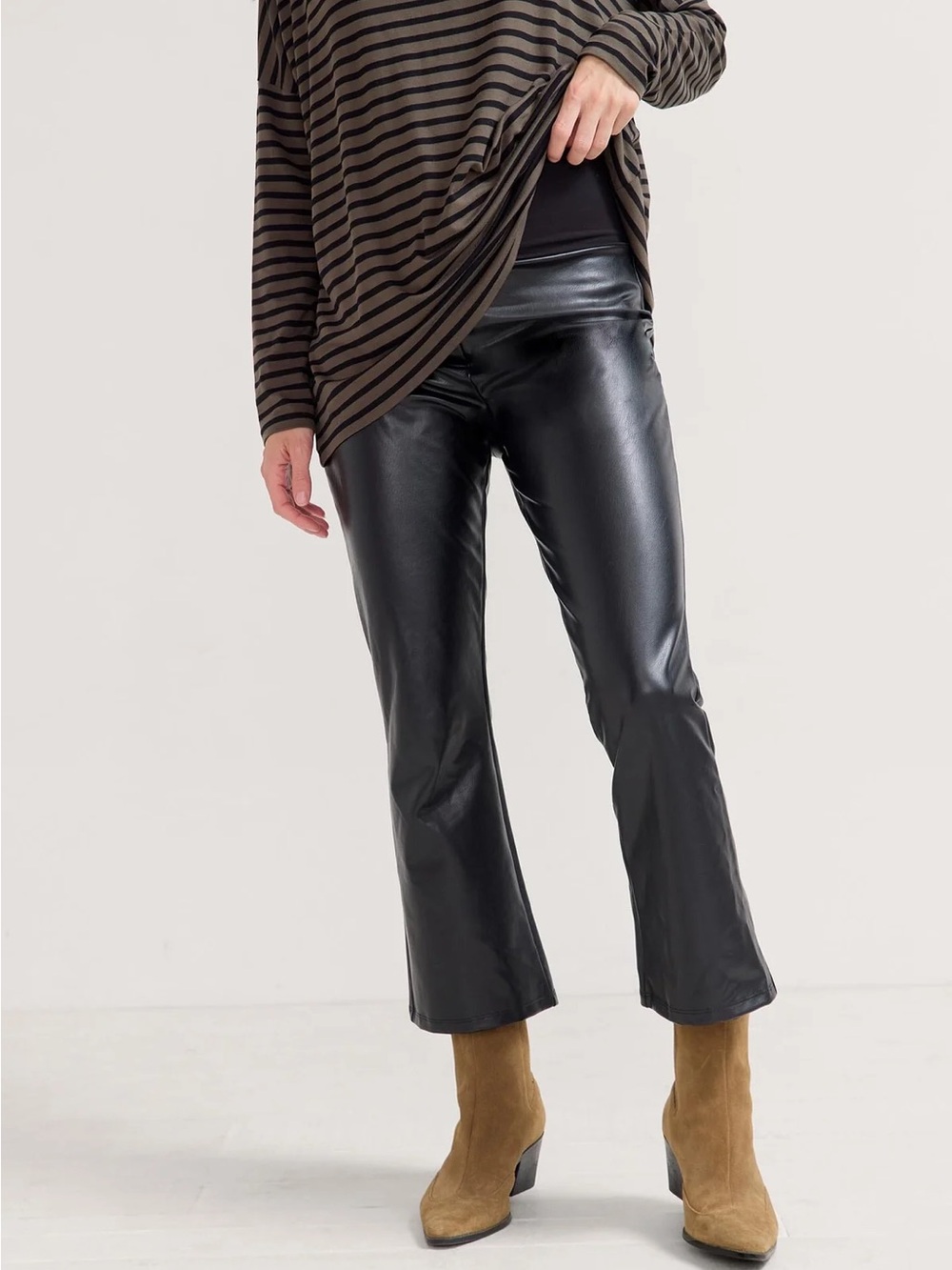 Hatch Faux Leather maternity flare Pants in Black – Women's Fashion - Picture 3 of 3